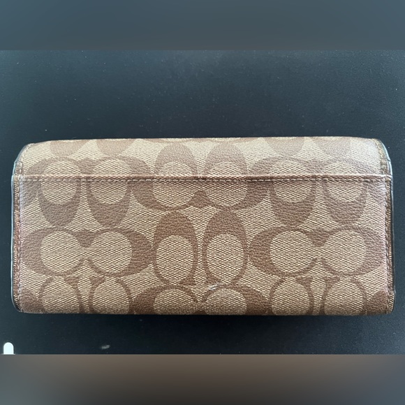 Signature Canvas Wallet with Snap Closer - Picture 2 of 3